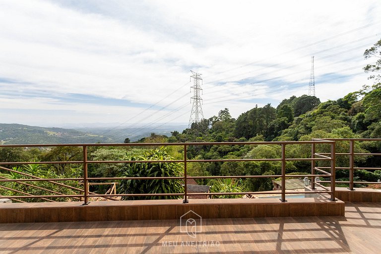 3 hóspedes e varanda na Serra da Cantareira