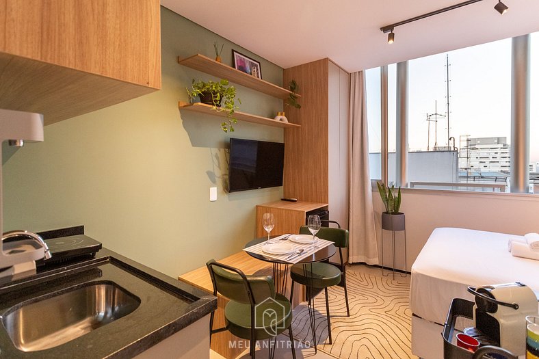 Air conditioning and Smart TV near Av. Paulista