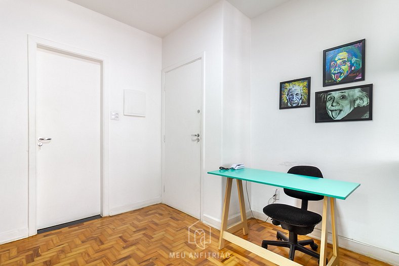 Apartamento com máquina de lavar perto do metrô