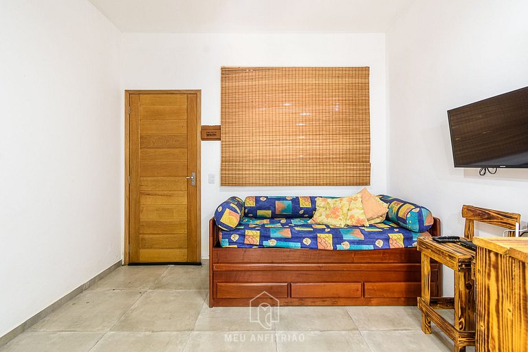 Apartamento em condomínio com piscina em Ubatuba