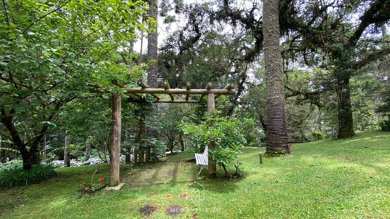 Apartment with fireplace and garden near Capivari