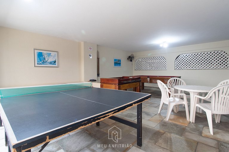 Apartment with garage 100m from the Enseada beach