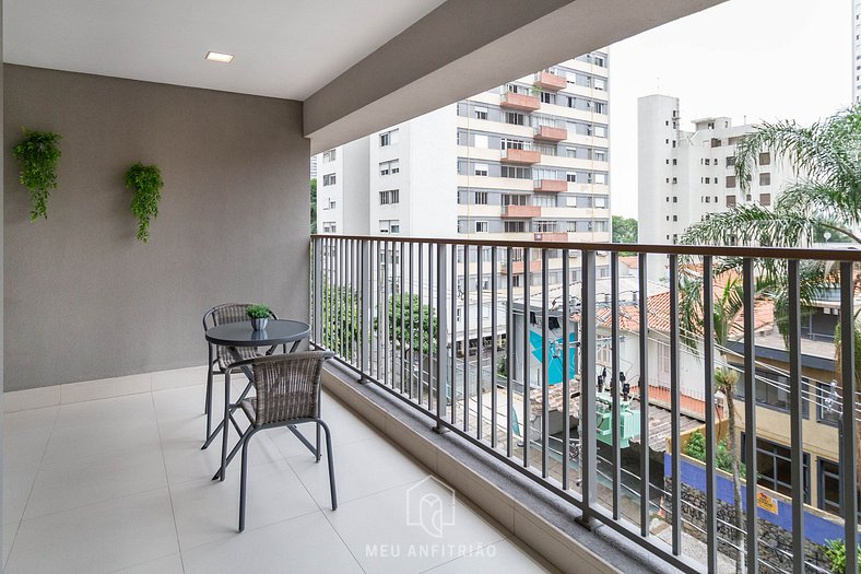 Apartment with garage close to Ibirapuera Park