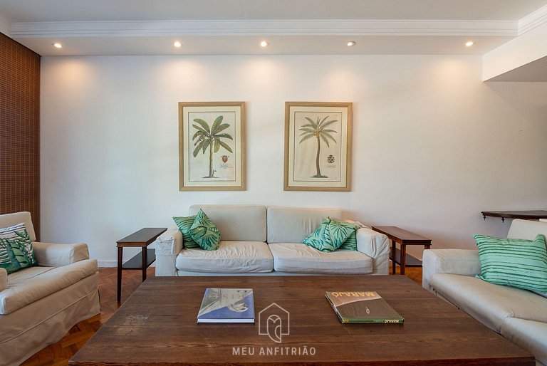 Apartment with TV and garage next to Ipanema beach