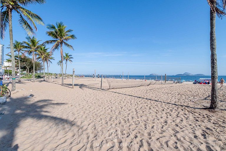 Apartment with TV and garage next to Ipanema beach