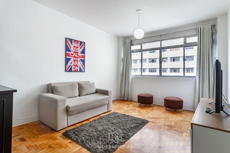 Apartment with washing machine near the subway