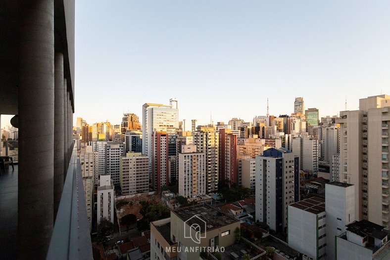 Ar-condicionado e TV Smart perto da Av. Paulista