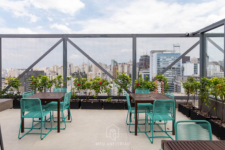 Balcony and comfort next to Frei Caneca mall