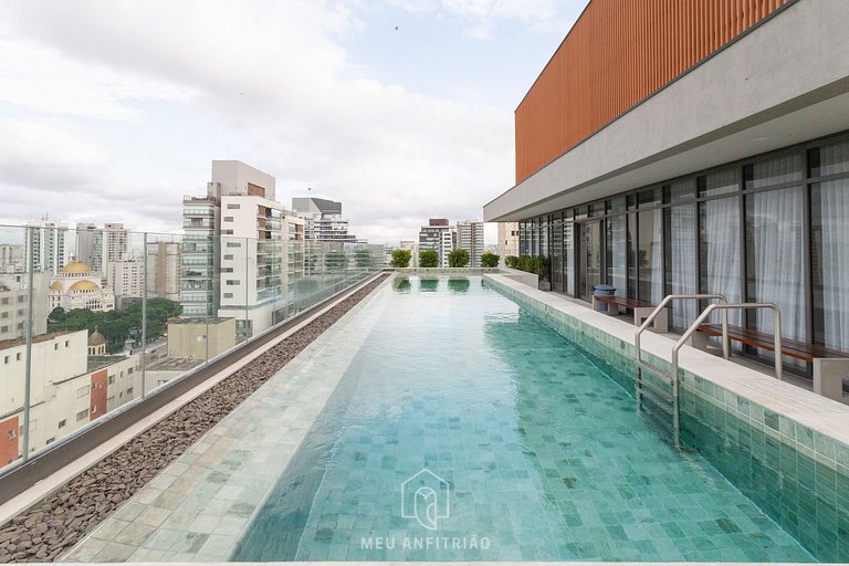 Balcony, leisure and TV next to Avenida Paulista