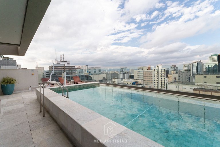 Balcony, leisure and TV next to Avenida Paulista