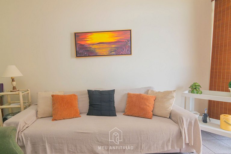 Beachfront apt with TV & WI-FI in Barra da Tijuca