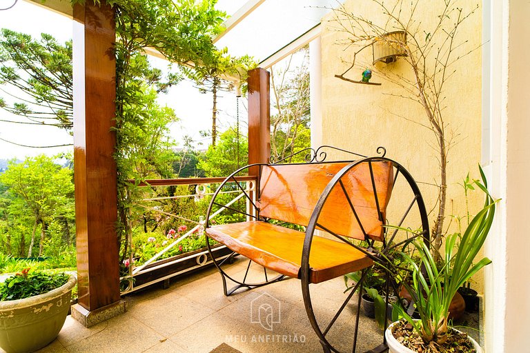 Casa com lareira nas montanhas em Campos do Jordão