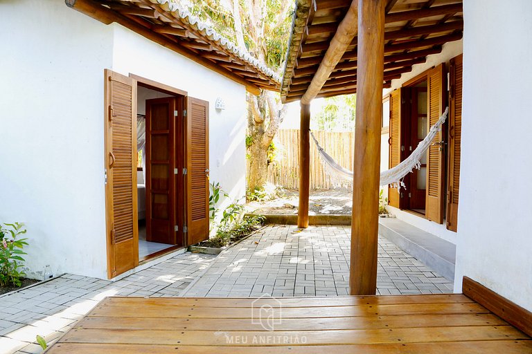 Casa com piscina e vista para a Praia do Espelho