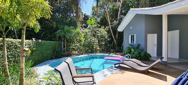 Casa com piscina perto da praia de Riviera