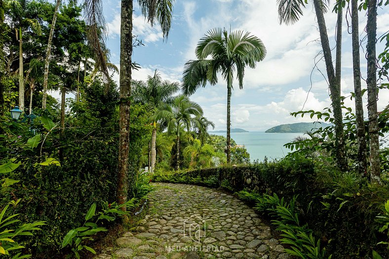 Casa com piscina perto da Praia Domingas Dias