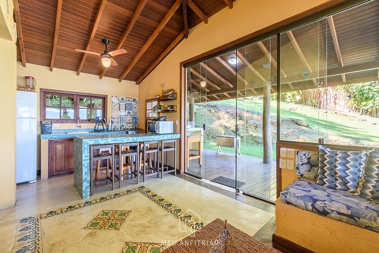 Casa com vista e praia exclusiva em ilha em Paraty