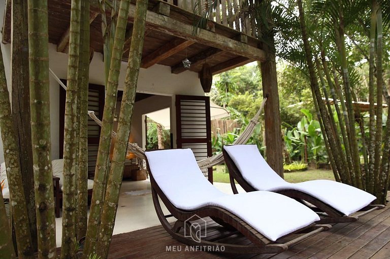 Chalé com piscina, jardim e conforto em Trancoso