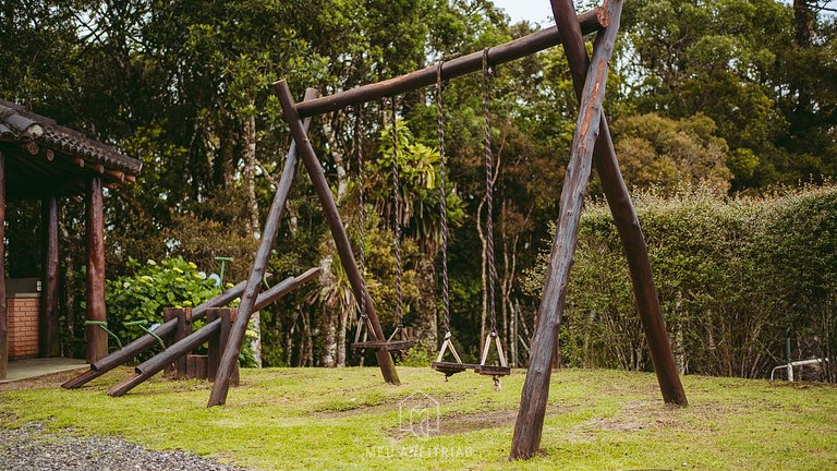 Chalé em condomínio perto do Horto Florestal