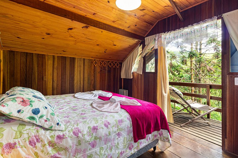 Chalet w/ thermal sheets and TV in Vale do Lajeado