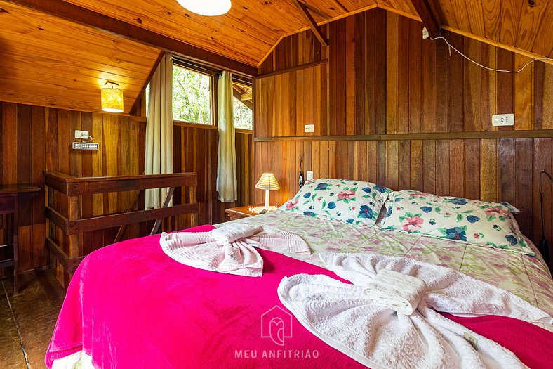 Chalet w/ thermal sheets and TV in Vale do Lajeado