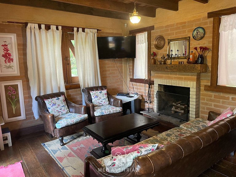 Chalet with heater and wood stove in Lajeado