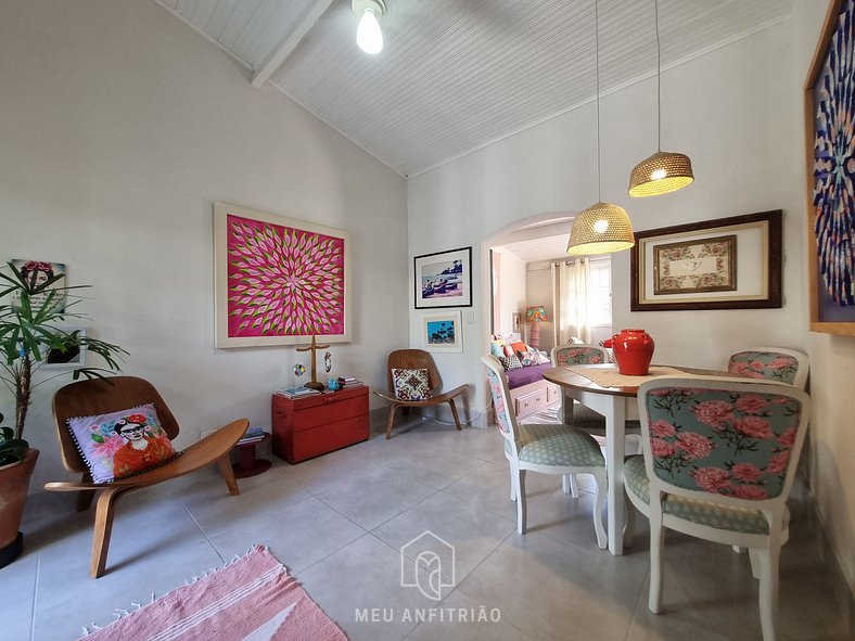 Decorated house with garage near Perequê Beach