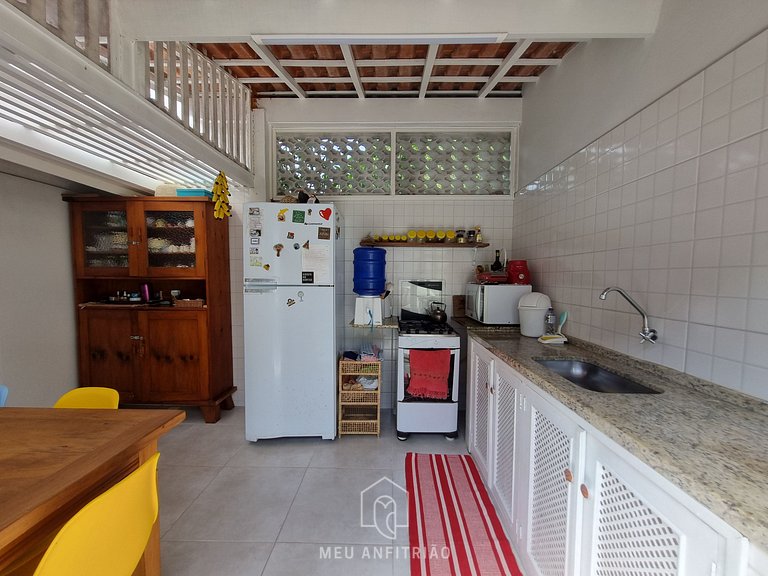 Decorated house with garage near Perequê Beach