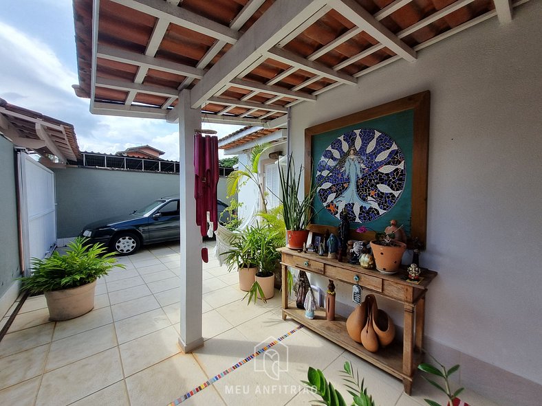 Decorated house with garage near Perequê Beach