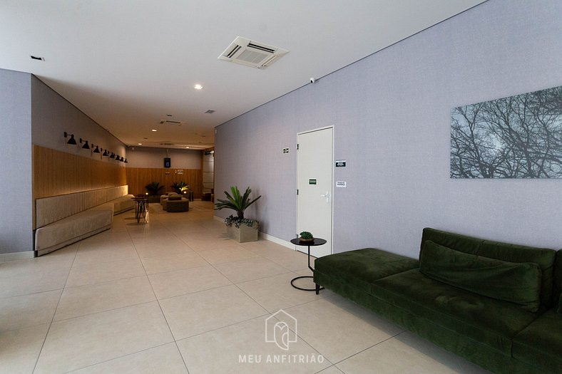 Equipped kitchen and balcony near Ibirapuera Park