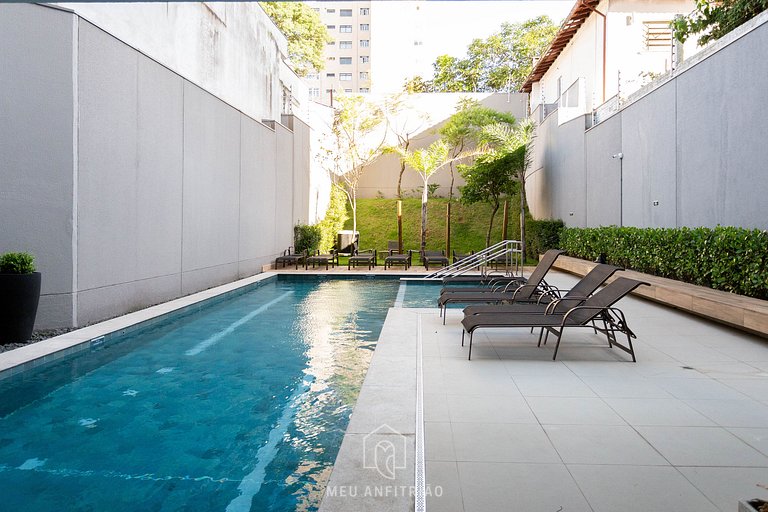 Equipped kitchen and balcony near Ibirapuera Park