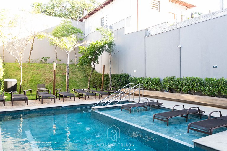 Equipped kitchen and balcony near Ibirapuera Park