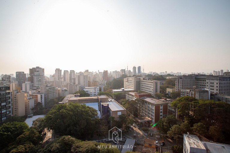 Estudio en piso alto cerca de Avenida Paulista