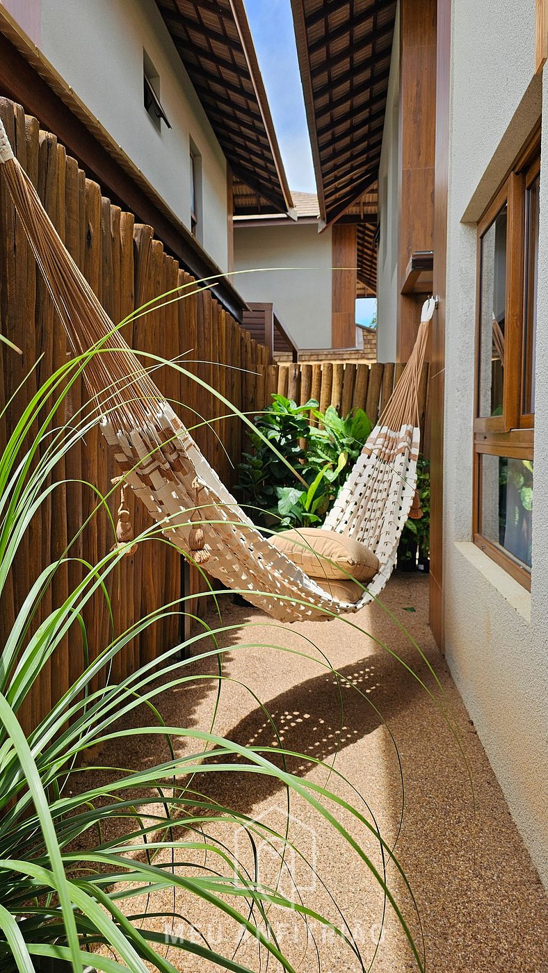 House in a condo with leisure facing the beach