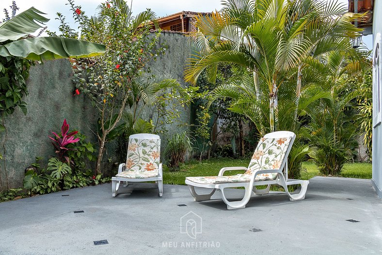 House with barbecue and garden near the beach