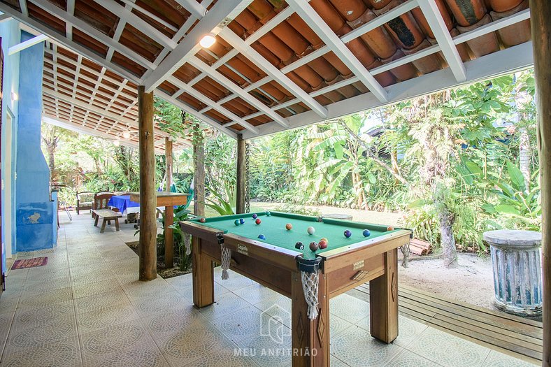 House with barbecue near Barra do Una beach