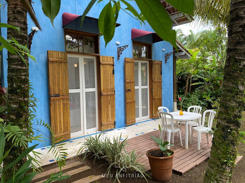 House with barbecue near Barra do Una beach