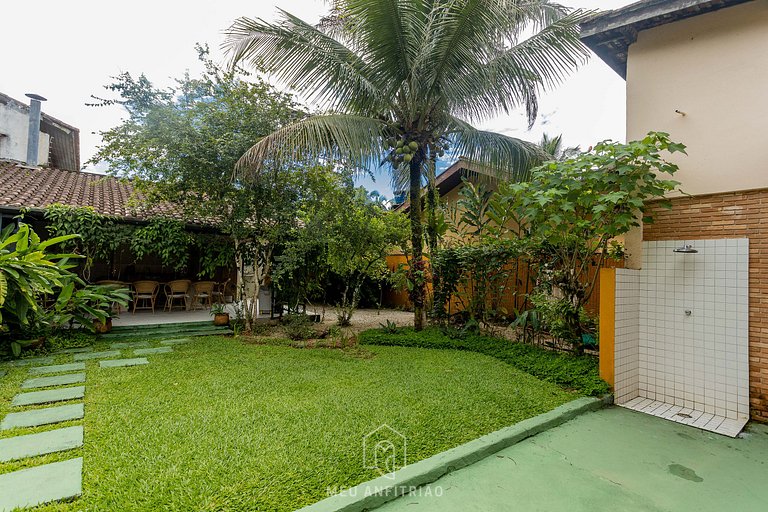 House with barbecue near Lázaro beach