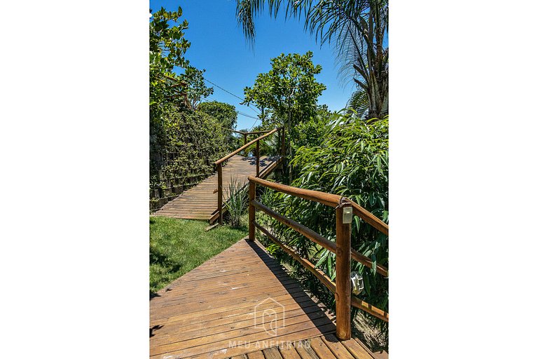 House with barbecue near Praia do Curral