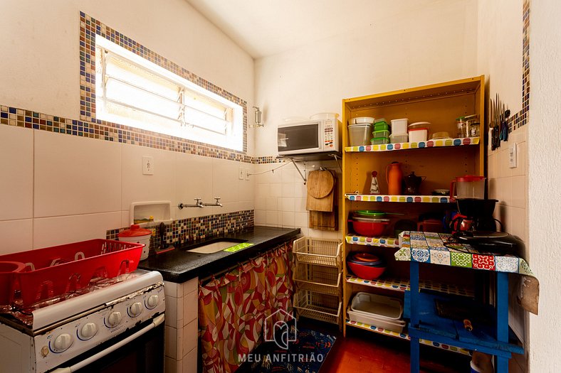 House with barbecue near the beach in Ubatuba