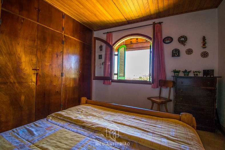 House with garden and gourmet area near Capivari