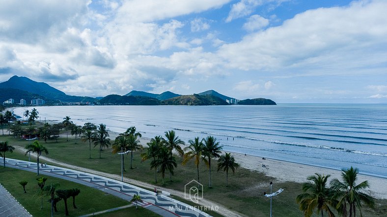 House with gourmet area and pool on Indaiá beach