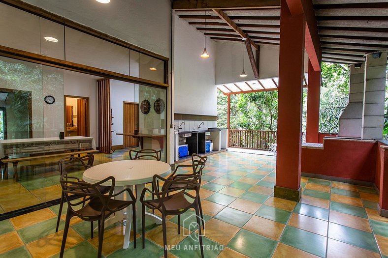 House with gourmet area in condo near the beach