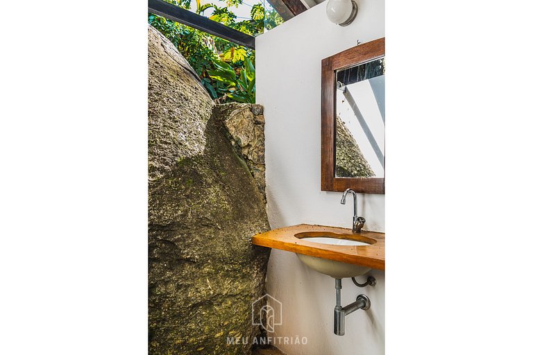 House with gourmet balcony in Praia do Perequê