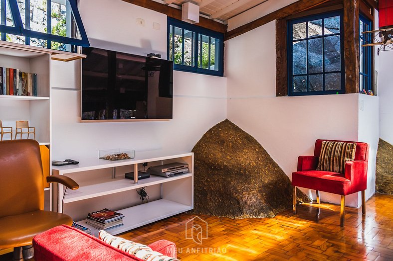 House with gourmet balcony in Praia do Perequê