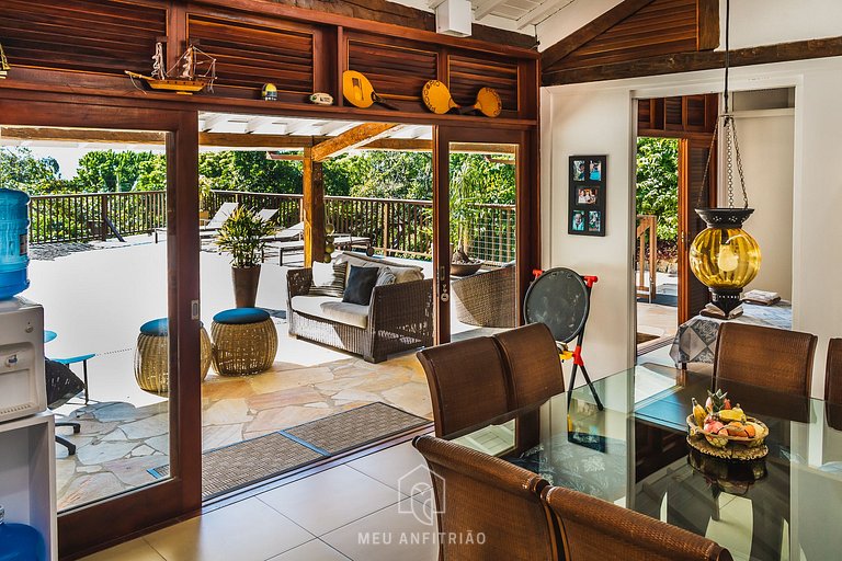 House with gourmet balcony in Praia do Perequê