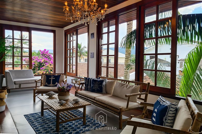 House with pool, balcony and leisure in a condo