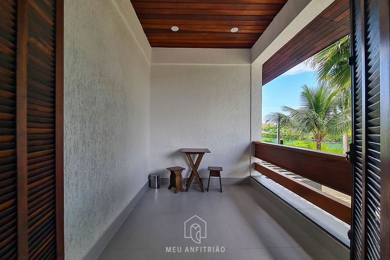 House with pool, balcony and leisure in a condo