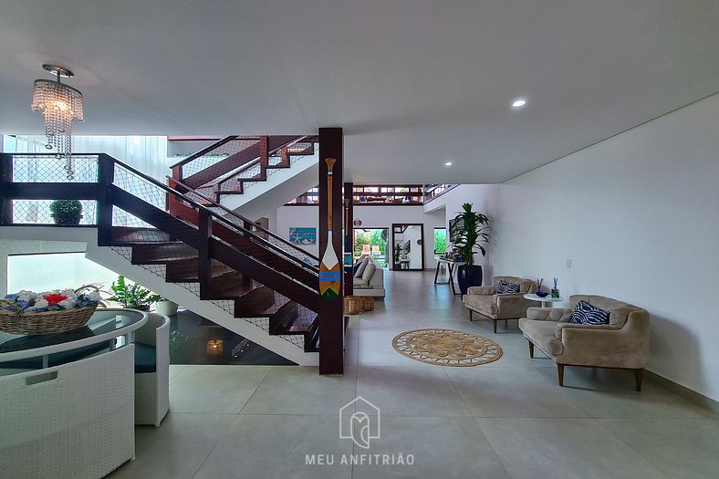 House with pool, balcony and leisure in a condo