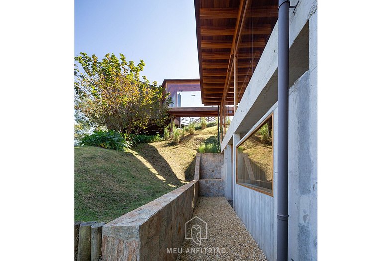 House with pool, hot tub and mountain views