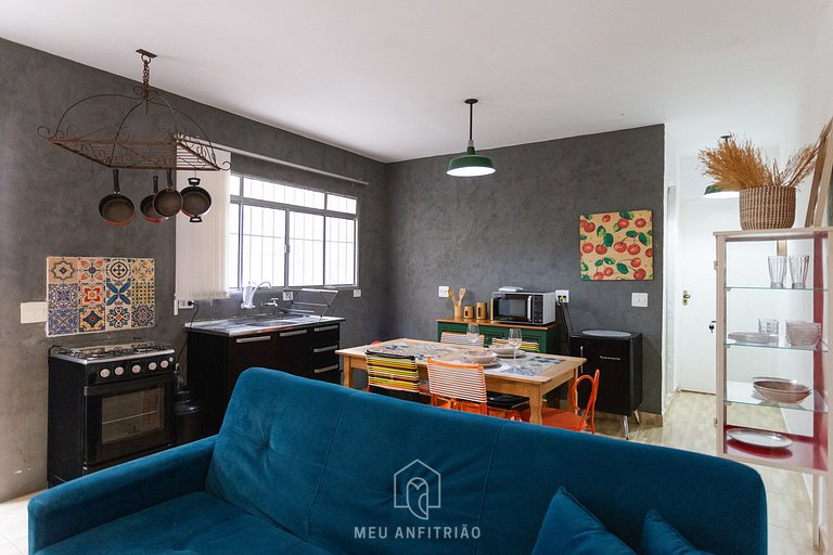 Loft for 4 people near Santa Cecília subway